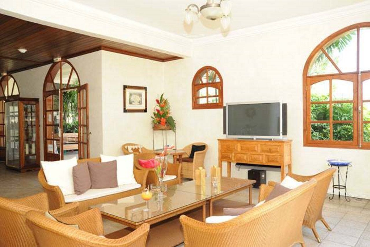 Le Domaine Des Pierres Hotel Saint-Pierre Kültér fotó